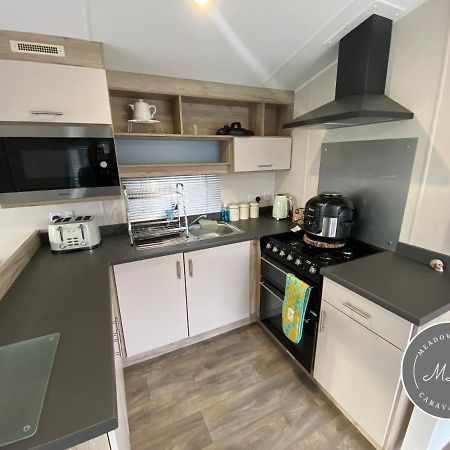 Meadow View 171 - Golden Palm - Central Heating, Wifi, Pet Friendly, Bed Linen - Meadow Lakes Caravan & Lodge Hire Chapel Saint Leonards Buitenkant foto